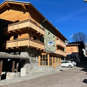 K2 Hotel